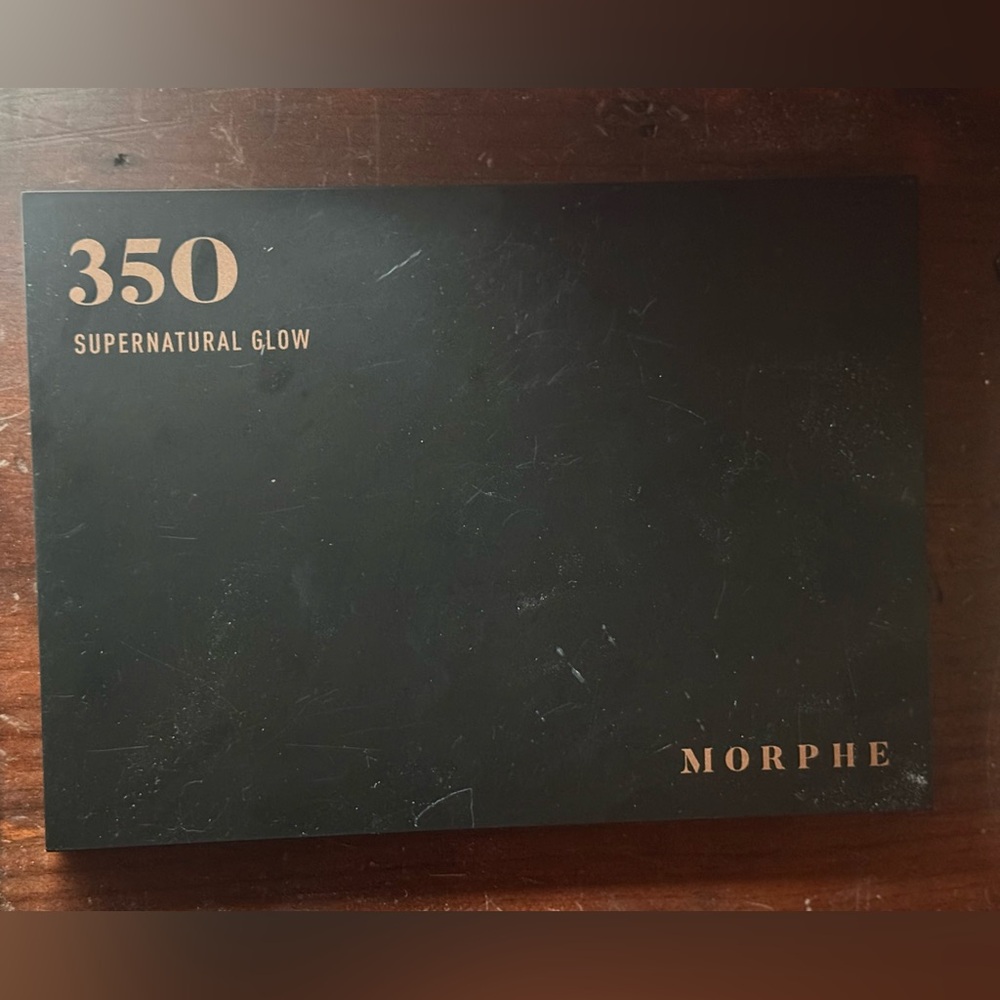 Morphe 35O Supernatural Glow Palette
